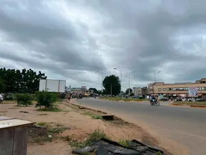 Terrain 1 lot clôturé avec titre foncier personnel à Agbalepédo – 55 millions FCFA — photo 2