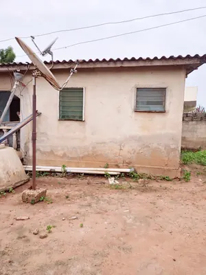 Vente d'une maison à Agoè Legbassito, 2 chambres salon, 454 m², proche du goudron – 22 000 000 FCFA — photo 3