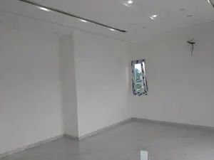 Villa duplex 5 chambres à louer avec piscine à Agbalepedo – 1 500 000 FCFA — photo 5