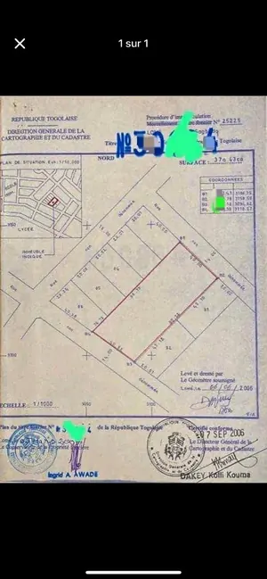 Terrain 6 lots 1/4 à vendre à Adidogomé Wognomé – 3743 m², ouvert sur 2 voies – 35 millions FCFA le lot — photo 2