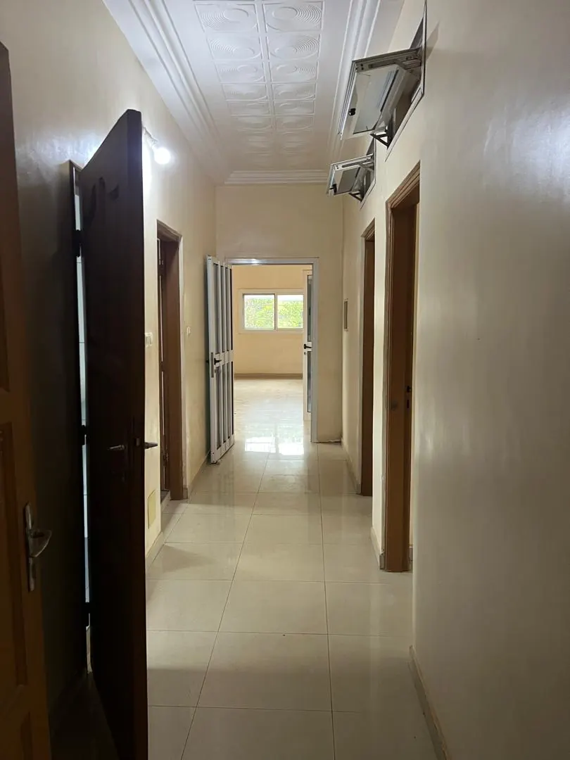 Villa duplex 5 chambres à vendre à Agoè Cacavéli – 100 millions FCFA