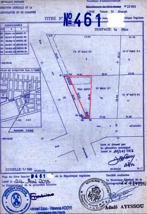 Maison sur demi-lot en vente en angle de rue à 80 m du goudron à Tokoin Super Taco – 38 millions FCFA — photo 2