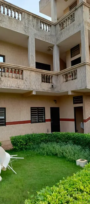 Villa 18 chambres en vente à Adidogomé Madiba – 250 millions FCFA