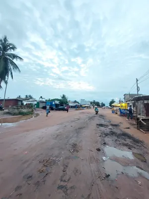 Maison 3 pièces sur ¼ de lot en vente à Agoè Minamadou Océanos – 10 millions FCFA
