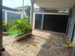 Villa duplex 4 chambres en vente à Attikoumé, Lomé – 70 millions FCFA — photo 3