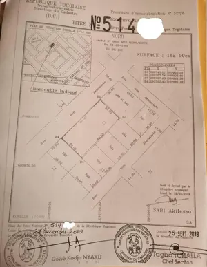 Terrain 3 lots 1800 m² en vente à Agoè Kossigan – 40 millions FCFA le lot