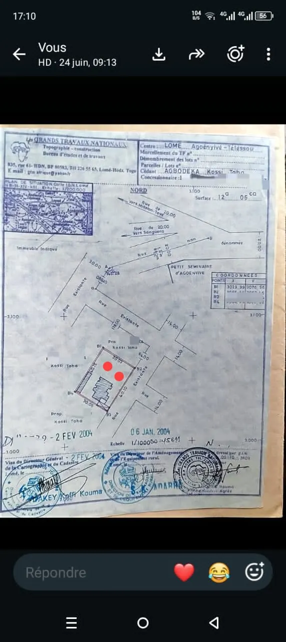 Vente d'un terrain à Agoè Assiyéyé Minamadou, 1 lot déduit, à moitié clôturé – 50 millions FCFA