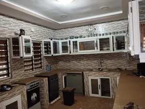 Location d'un appartement à Zanguera Assiko, rez-de-chaussée, chambre salon avec garage – 65 000 FCFA/mois — photo 2