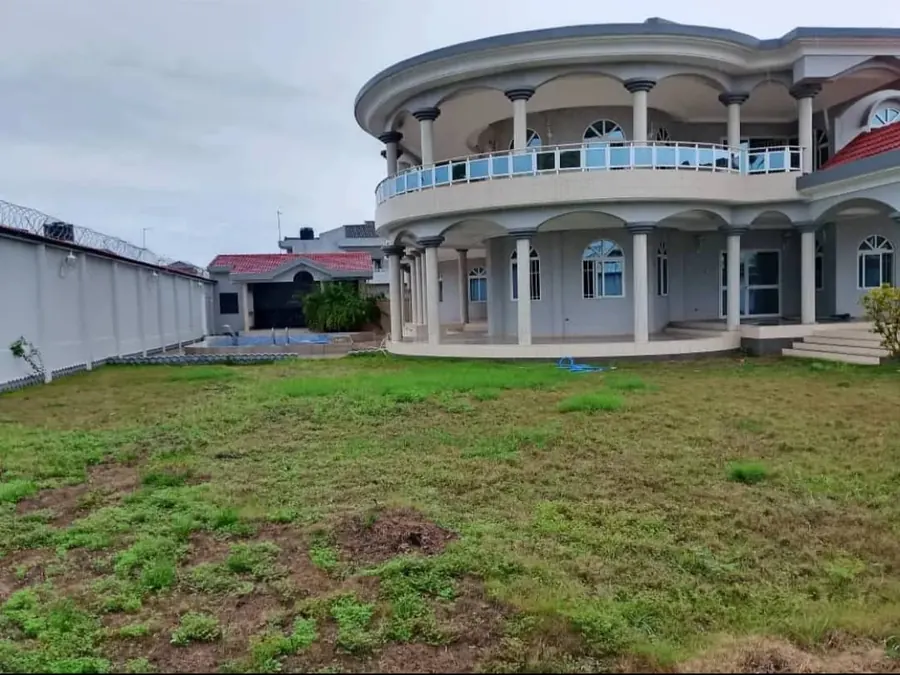 Terrain 600 m² en vente à Adidogomé Ségbé-Akato – 8 millions FCFA