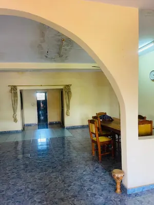 Villa 5 chambres en vente en angle de rue à Tokoin SOTED – 95 millions FCFA — photo 4