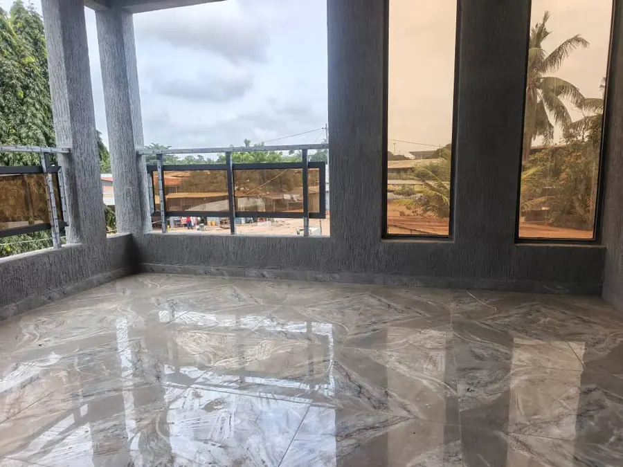 Villa 6 chambres à louer à la Cité Aéroport – 1 300 000 FCFA