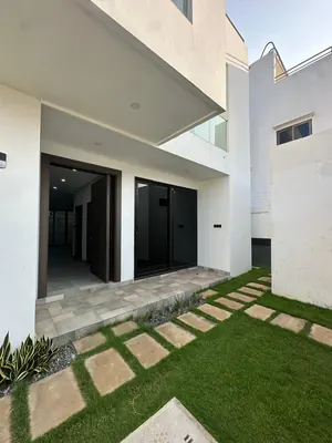 Villa neuve 4 chambres à louer à Baguida proche du nouveau marché – 700 000 FCFA/mois