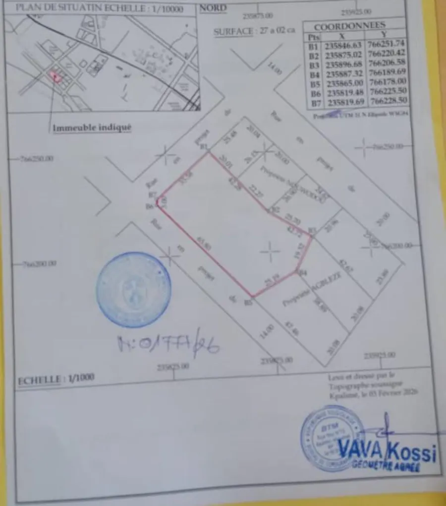 Terrain de 2700 m² en vente à Kpalimé – 27 millions FCFA