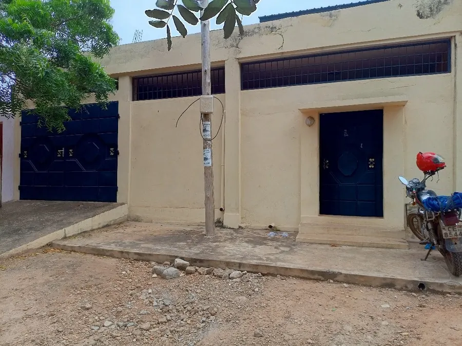 Villa 2 chambres en vente au bord du grand contournement à Kégué – 48 millions FCFA