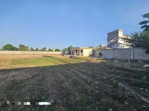 Terrain 6 lots clôturés en vente en bordure de voies à Adidogomé Avenou Toto – 70 millions FCFA le lot — photo 4