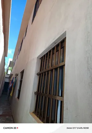 Vente d'une villa duplex à Sogbossito Supermarché Dauphine, 8 chambres, demi-lot, à 250m du goudron – 70 millions FCFA — photo 10