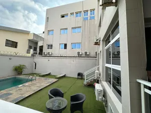 Villa triplex 4 chambres avec piscine en vente à Baguida – 280 millions FCFA — photo 2