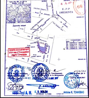 Villa duplex en vente en angle de rue à Légbassito Amadenta (Sanguéra) – 58 millions FCFA