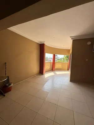 Immeuble R+2 en vente en angle de rue à Adidogomé Gbomamé – 80 millions FCFA — photo 4