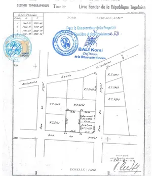 Maison ancienne 4 pièces à raser en vente sur 1 lot à Tokoin Hôpital – 80 000 000 FCFA — photo 5