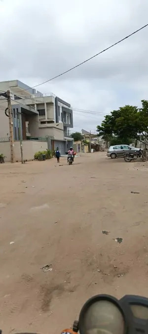 Vente d'un terrain à Adidogomé Boukarou, 1 lot clôturé, à 30 m du goudron RN5 – 80 millions FCFA — photo 3