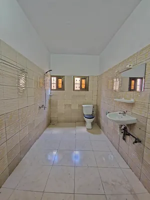 Villa duplex 6 chambres 300 m² en vente à Légbassito – 85 millions FCFA — photo 2