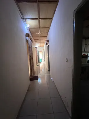 Vente d'une villa à Agoè Plateau, demi-lot, 3 chambres, dépendance et boutique – 45 millions FCFA à débattre — photo 2