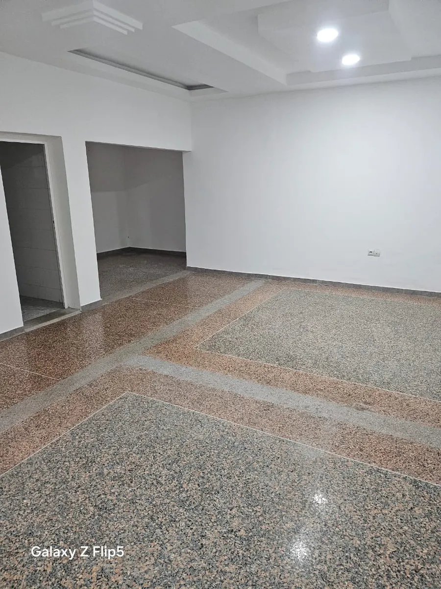 Villa duplex 4 chambres à louer à Lomé Adewi – 800 000 FCFA/mois