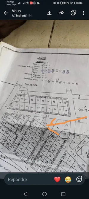 Terrain demi-lot à vendre à Akato Péage – 5 millions FCFA