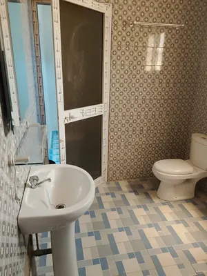 Location et vente d'une villa à Adetikopé Kpotave, nouvelle construction, 4 chambres, 1 lot, avec magasin et dépendance – 120 000 FCFA/mois ou 80 millions FCFA — photo 3