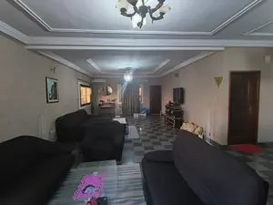 Villa R+2 9 chambres à louer à Avenou – 500 000 FCFA/mois — photo 5