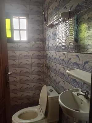 Immeuble commercial R+3 en vente à Agoè Cacaveli, angle de rue – 150 millions FCFA — photo 3