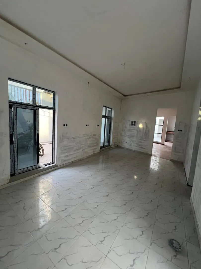 Mini villa 3 chambres en vente à Zanguera Afiadégnigba – 28 000 000 FCFA