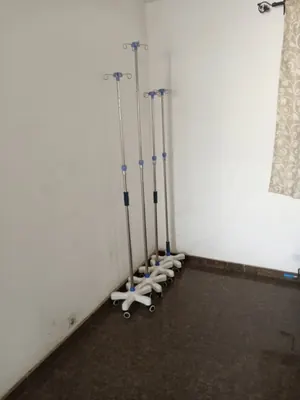 Vente d'une clinique à Hédzranawoé, sur 1 lot (600 m²), à 800 m du goudron – à partir de 250 millions FCFA — photo 5