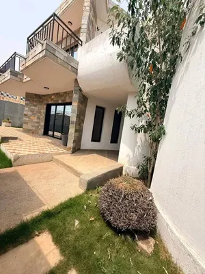 Villa 5 chambres en location à Nyékonakpoè, non loin du lycée français – 800 000 FCFA/mois — photo 2