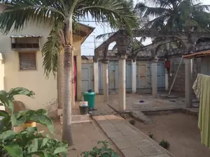 Maison 2 chambres à vendre sur demi-lot à Agoe Ahonkpe/Belgique – 15 millions FCFA — photo 4