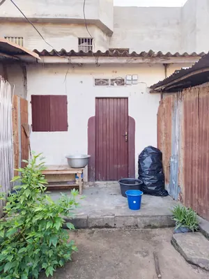 Maison 3 pièces en vente en angle de rue à Totsi Gblinkomé – à partir de 20 millions FCFA — photo 3