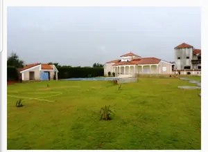 Villa meublée 4 chambres 3000 m² en vente à Baguida (Baie des Anges) – 600 millions FCFA — photo 5