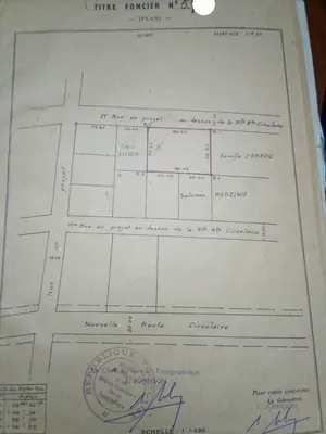 Terrain 2 lots en vente à Tokoin Soted, Lomé – 165 millions FCFA