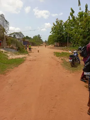 Maison inachevée 4 chambres à vendre à Djagblé Agbama-Hlan – 6 500 000 FCFA à débattre