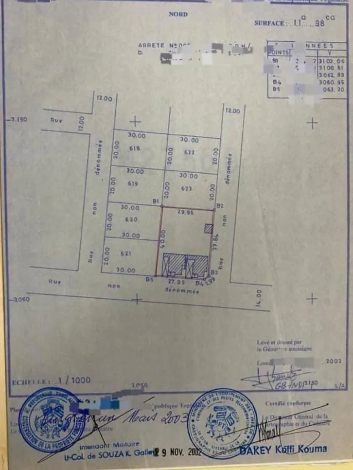 Terrain 2 lots en angle de rues à vendre à Adidogomé – 105 millions FCFA