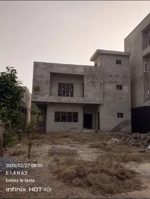 Villa duplex inachevée 4 pièces en vente à Avepozo Kpota – 40 millions FCFA — photo 2