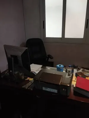 Location d'une boutique à Tokoin Ranco, bord du goudron, avec bureau et sanitaire – 180 000 FCFA/mois — photo 2