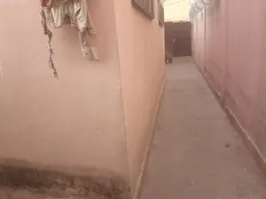 Maison de location en vente à Sagbado Logoté derrière l'école Sainte Andrée – 25 millions FCFA — photo 2