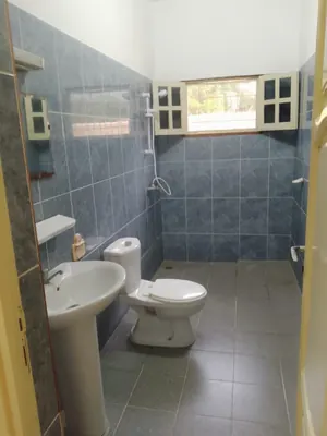 Villa R+1 4 pièces en angle de rue à vendre à Hedzranawoé, Lomé – 90 millions FCFA — photo 2