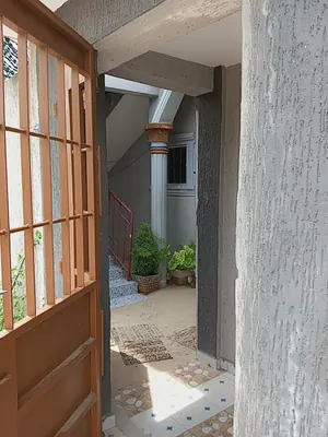 Villa 2 chambres à vendre sur demi-lot proche du goudron à Agovoudou – 45 millions FCFA