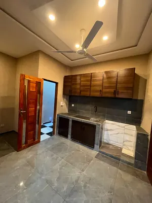 Villa duplex 6 chambres à louer à Togo 2000 derrière l'aéroport – 1 600 000 FCFA/mois — photo 2