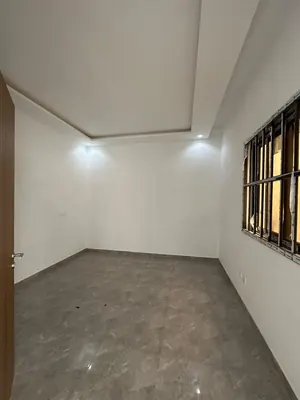 Villa duplex 4 chambres à louer proche du goudron à Adidoadin – 800 000 FCFA/mois — photo 2