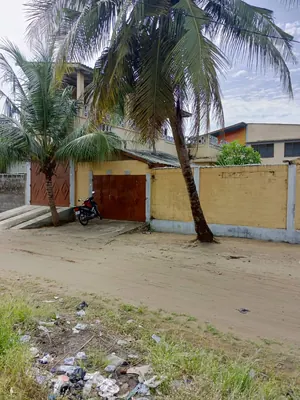 Vente d'une villa à Agbalepedo, 6 chambres, R+1 sur demi-lot, titre foncier – 125 millions FCFA — photo 6