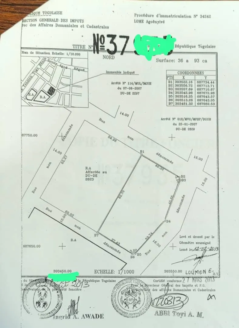 Terrain 6 lots en vente à Agoè Koffi Panou – Lomé, 3600 m², titre foncier personnel
